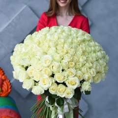 Букет 201 роза «Аваланж»